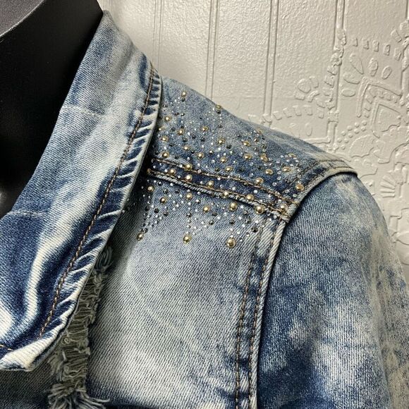 BKE Acid Wash Denim Jacket - Picture 2 of 6